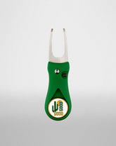 The Bay Divot Tool