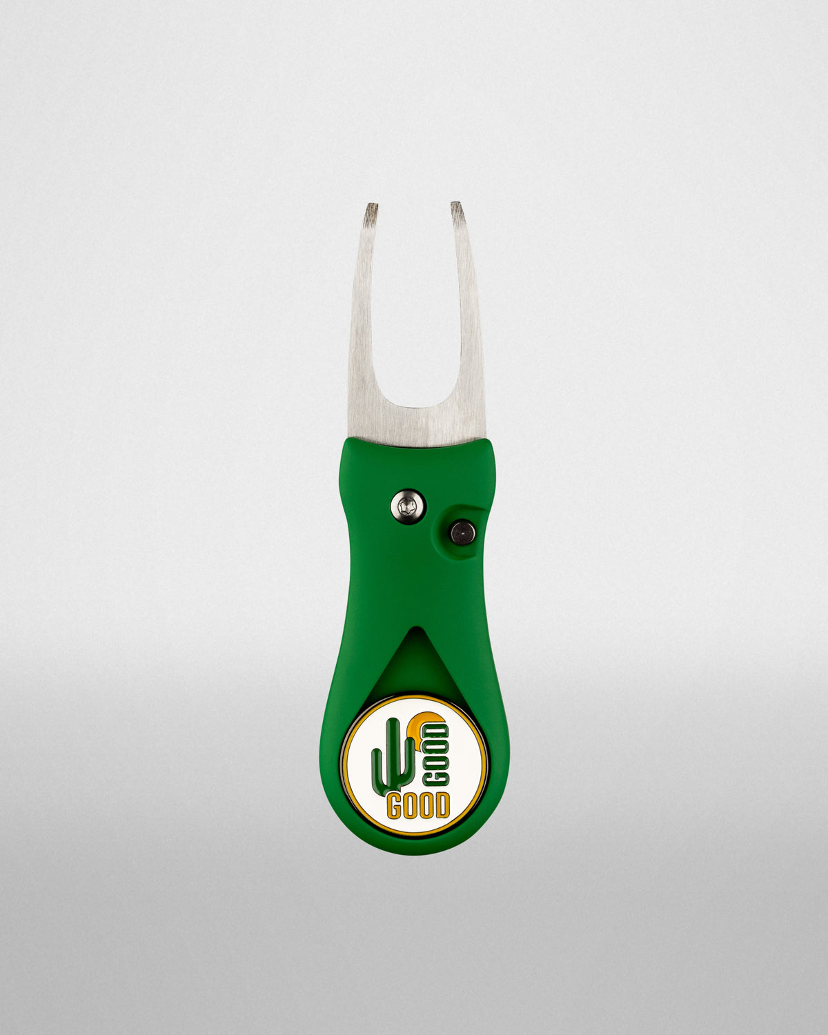 The Bay Divot Tool
